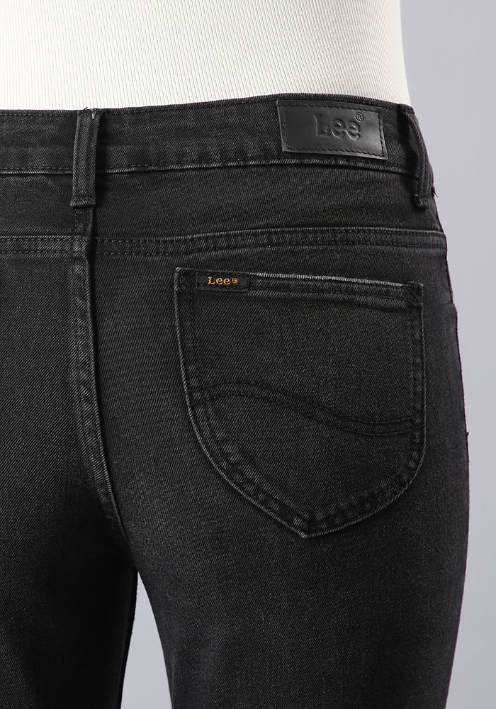 Jeans Mujer Elly Slim Fit Black Wash