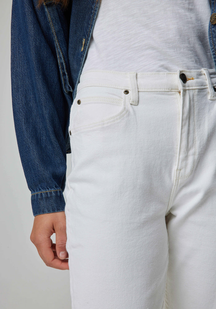 Jeans Mujer Tiro Alto Carol Straight Fit Ecru