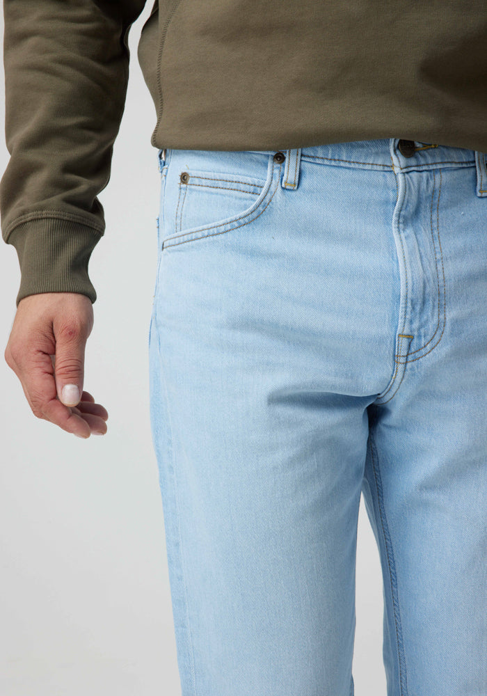 Jeans Hombre Austin Regular Tapered Fit Light Alton