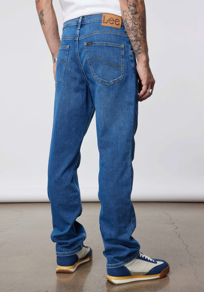 Jeans Hombre Brooklyn Classic Straight Fit Dark Nelson
