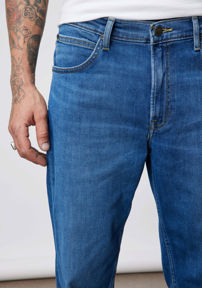 Jeans Hombre Brooklyn Classic Straight Fit Dark Nelson