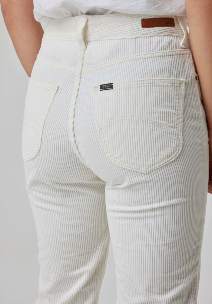 Jeans Mujer Tiro Alto Carol Straight Fit Ecru II