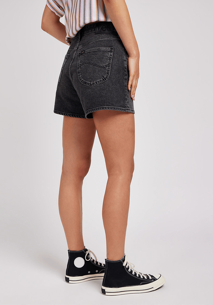 Short Tiro Alto Carol Short Refined Black