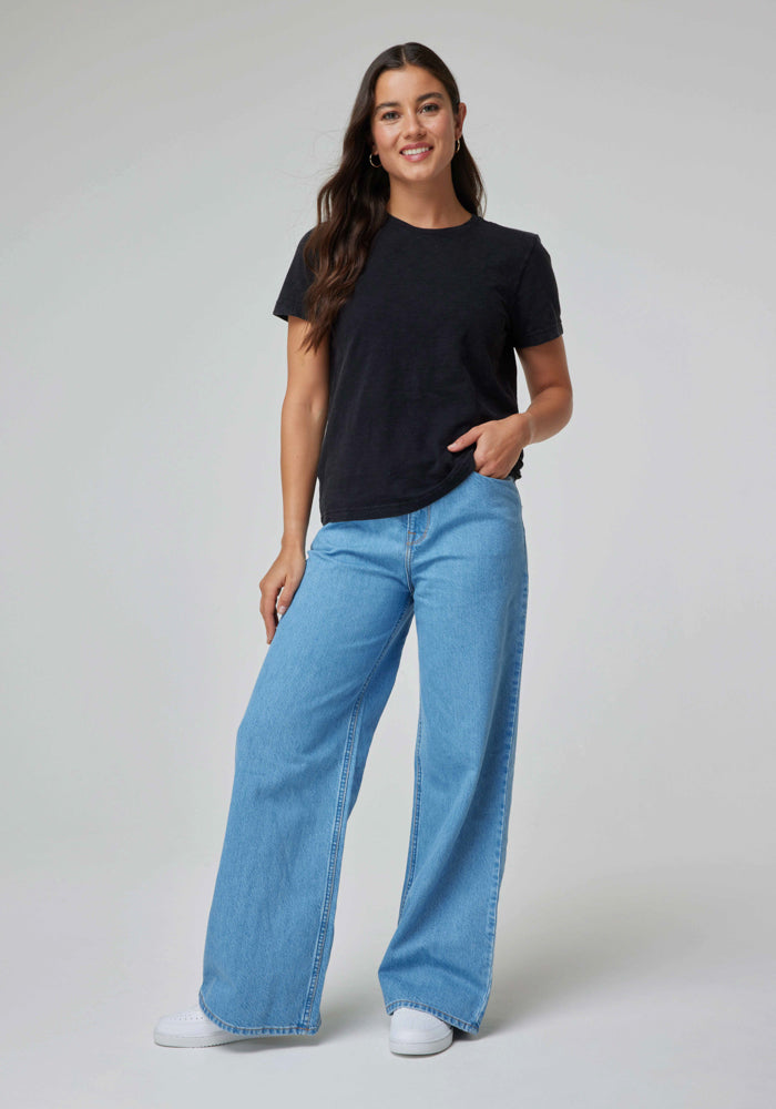 Jeans Mujer Tiro Alto Stella A Line Relaxed Fit Light Vada