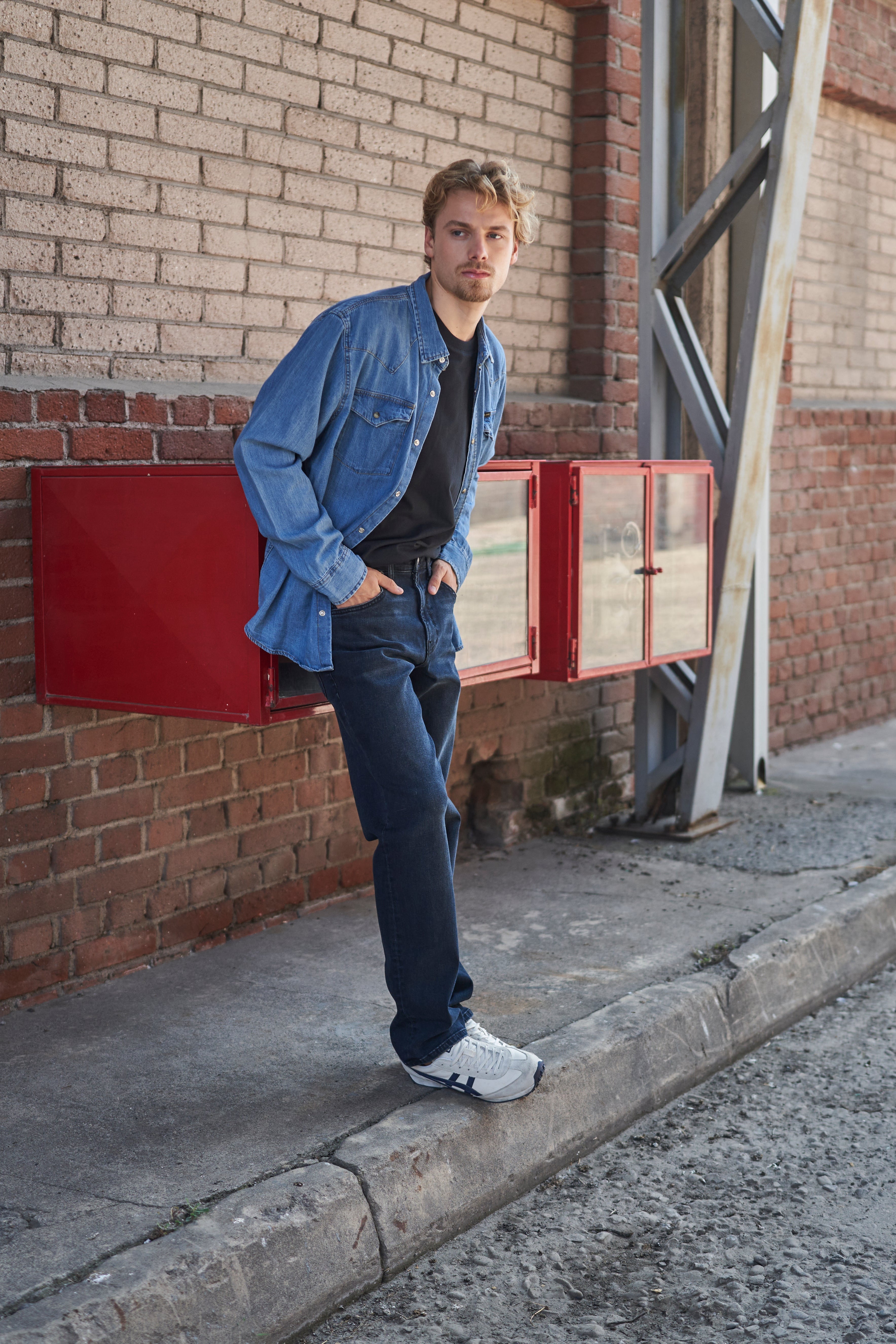 Jeans Hombre Straight Tiro Alto Azul Oscuro Brooklyn