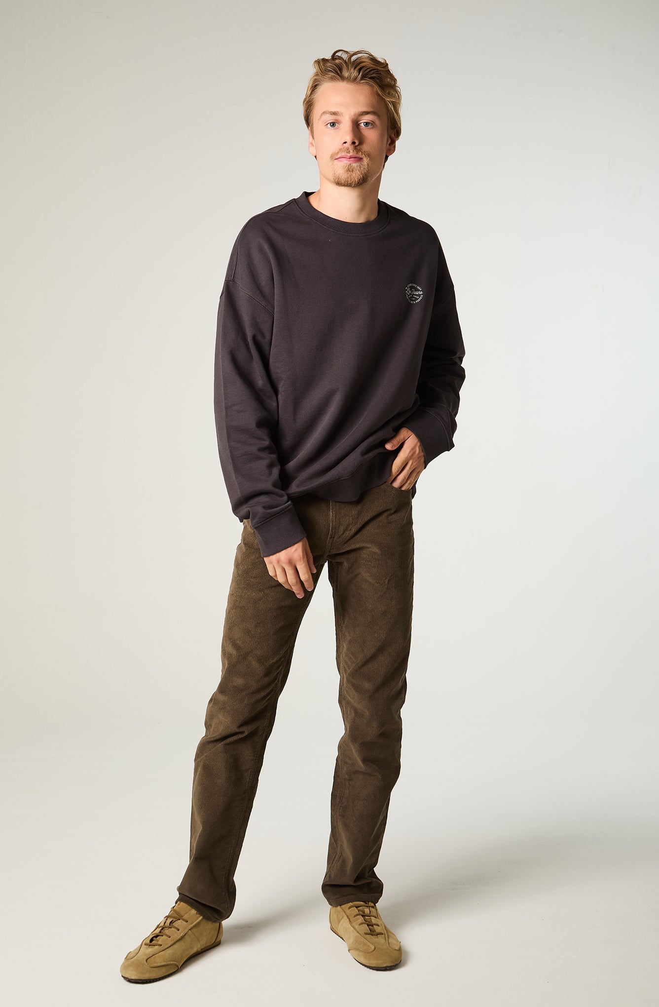 Pantalon Hombre Regular Verde Militar Daren Cotele