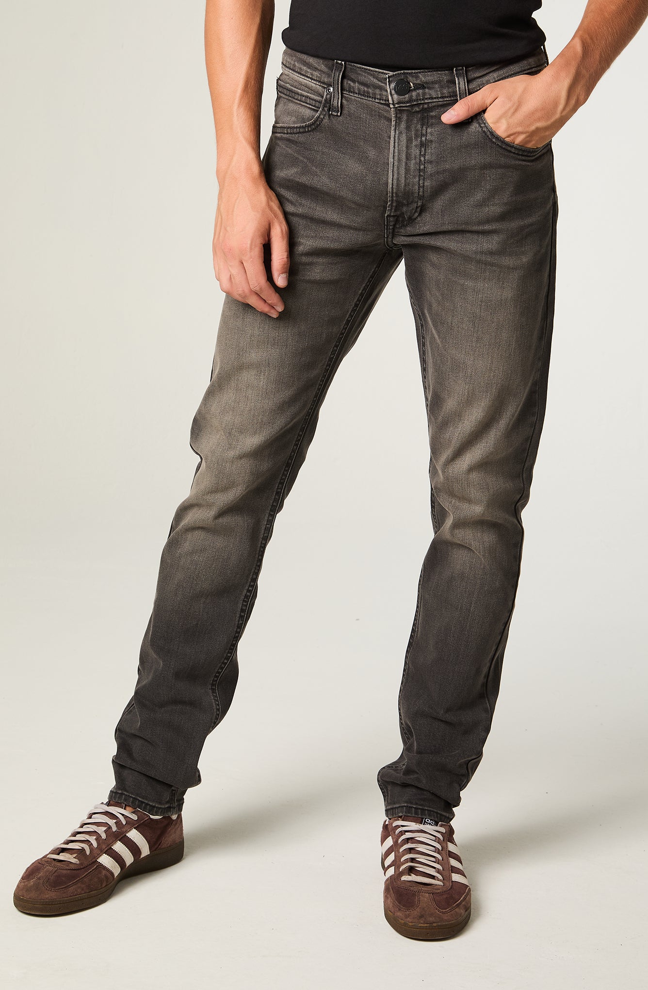 Jeans Hombre Luke Slim Tapered Fit Black Washed