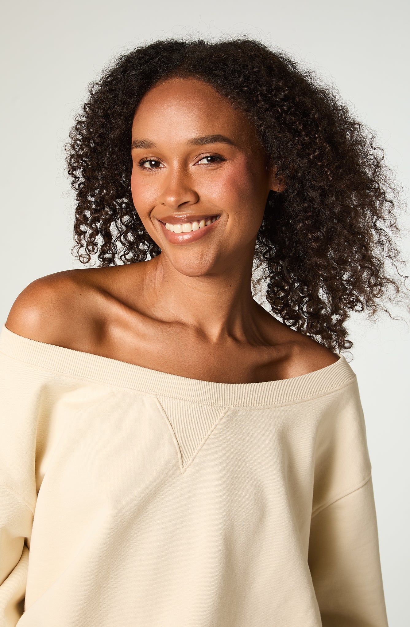 Poleron Mujer Crop Ecru Shoulders