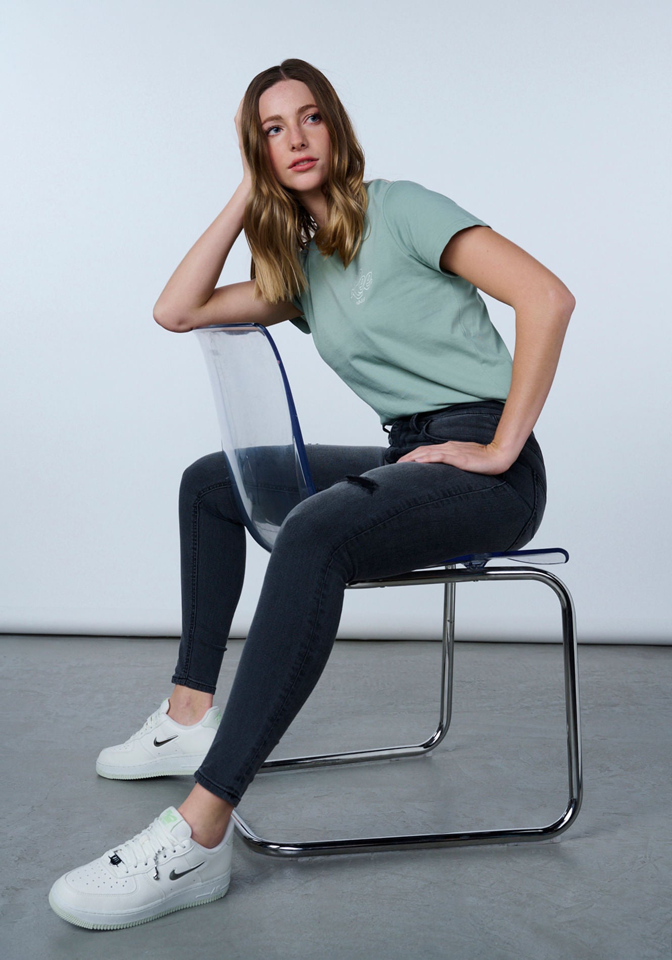 Jeans Tiro Alto Scarlett High Skinny Fit Black