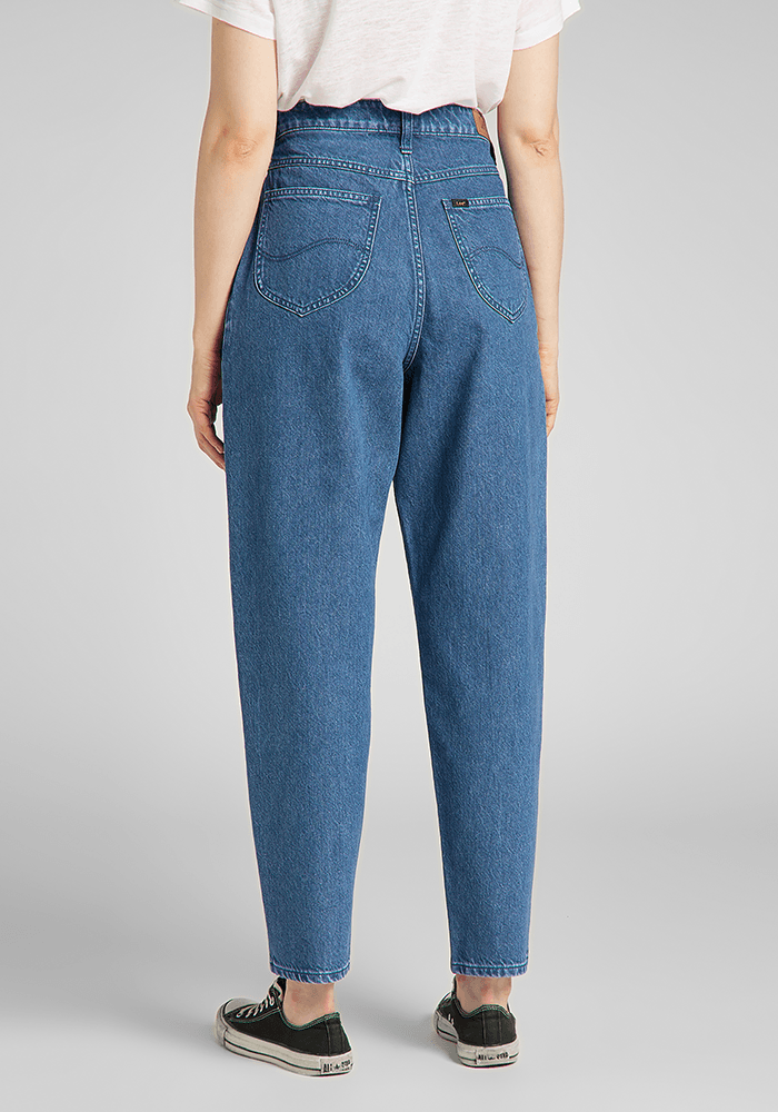 Jeans Mujer Tiro Alto Pleated Stella Tapered Fit Washed Nova