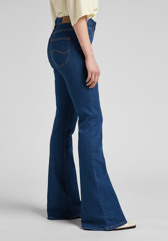 Jeans Mujer Tiro Alto Breese Flare Fit Dark Zuri
