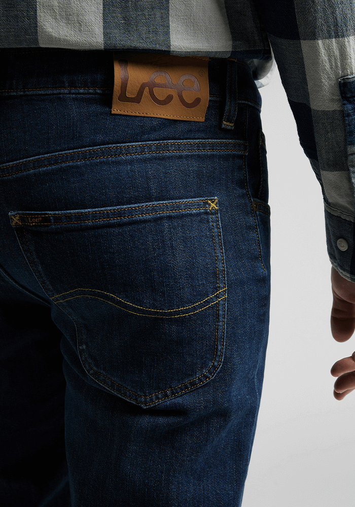 Jeans Hombre Brooklyn Classic Straight Fit Dark Mid Backer