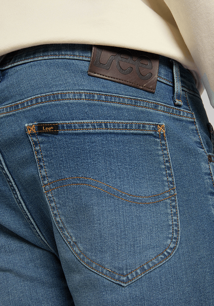 Jeans Hombre Rider Slim Fit Mid Worn Tinted