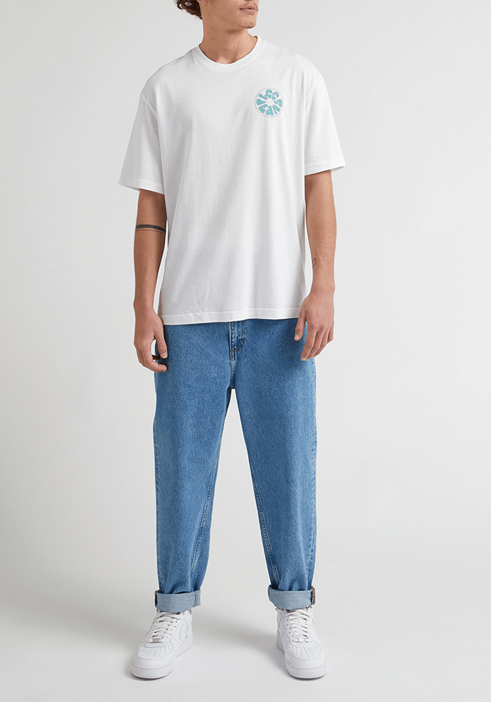 Jeans Hombre Tiro Alto Easton Regular Straight Fit Stone Free