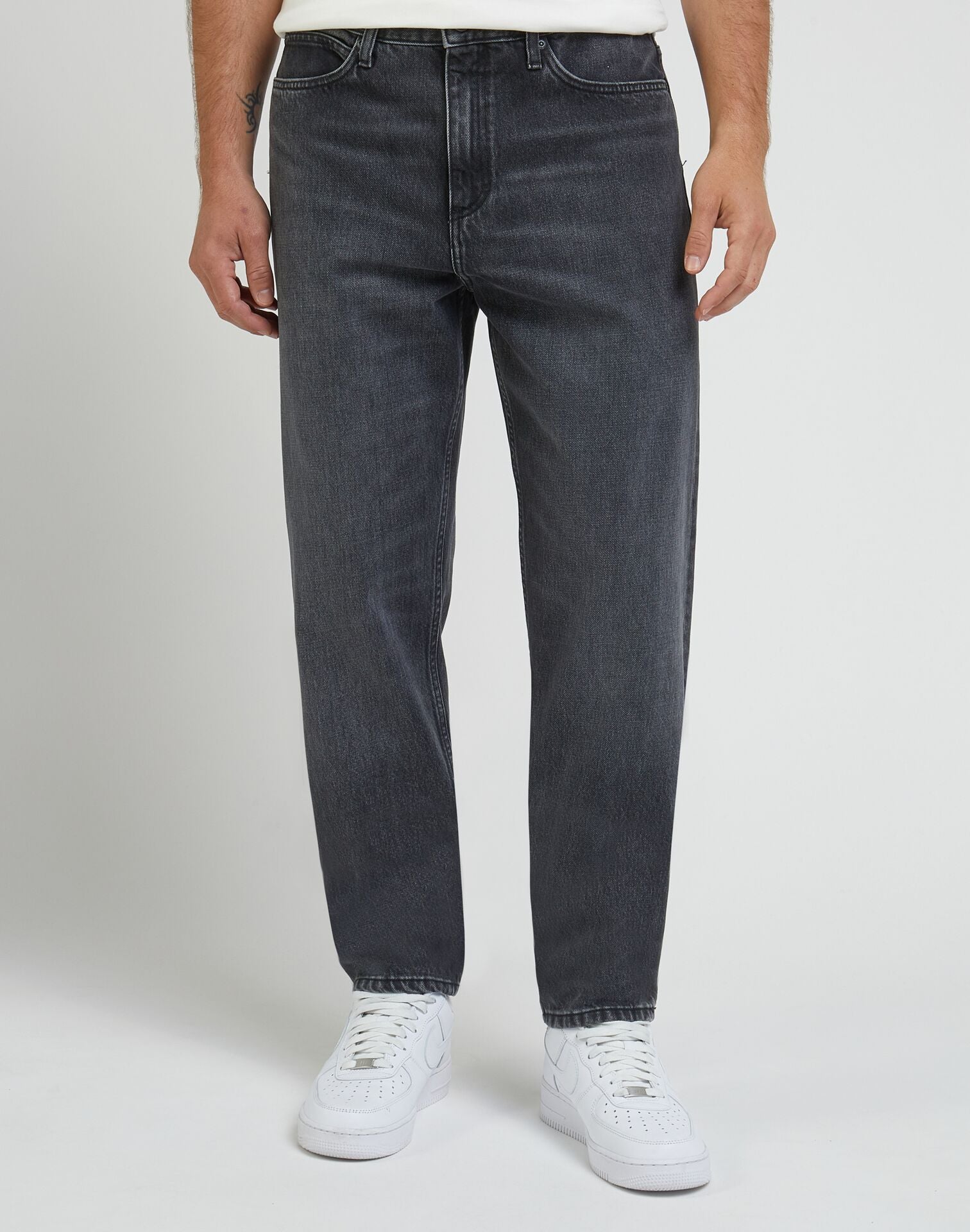 Jeans Hombre Oscar Relaxed Tapered Fit Black Star