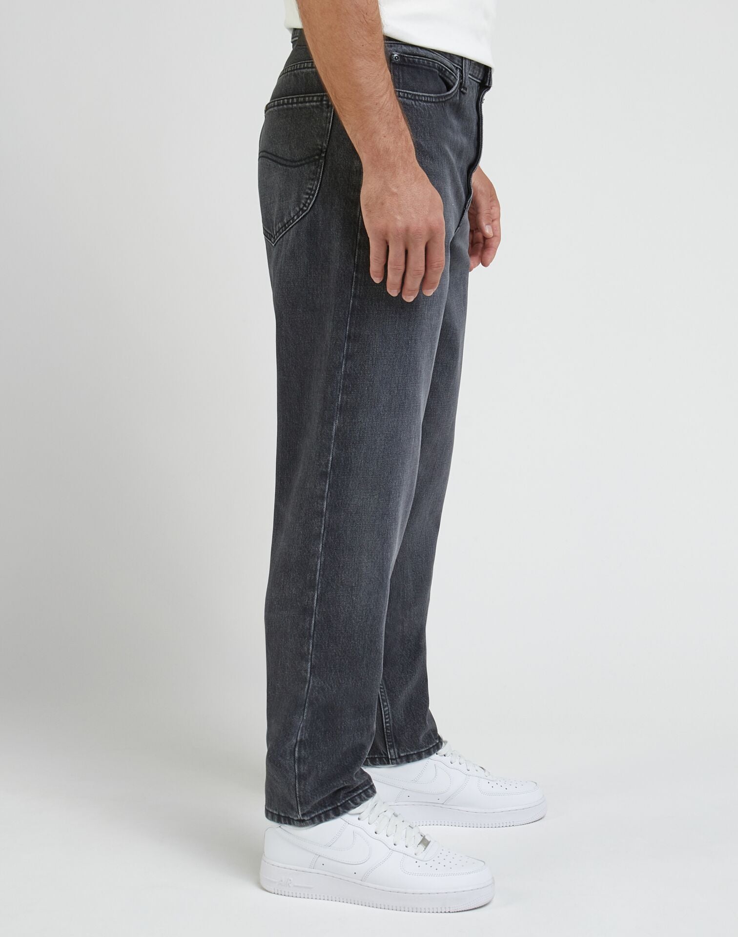 Jeans Hombre Oscar Relaxed Tapered Fit Black Star