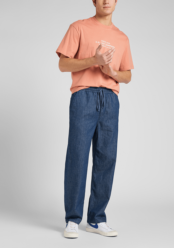 Pantalón Hombre Chino Relaxed Straight Fit Mid Wash