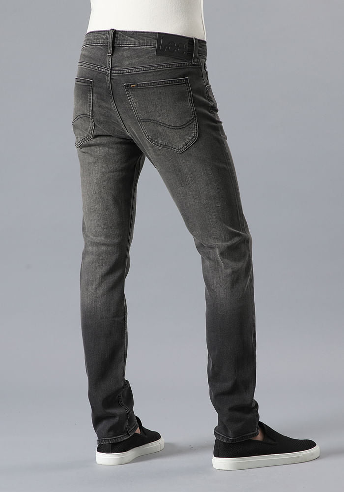 Jeans Hombre Luke Slim Tapered Fit Black Washed