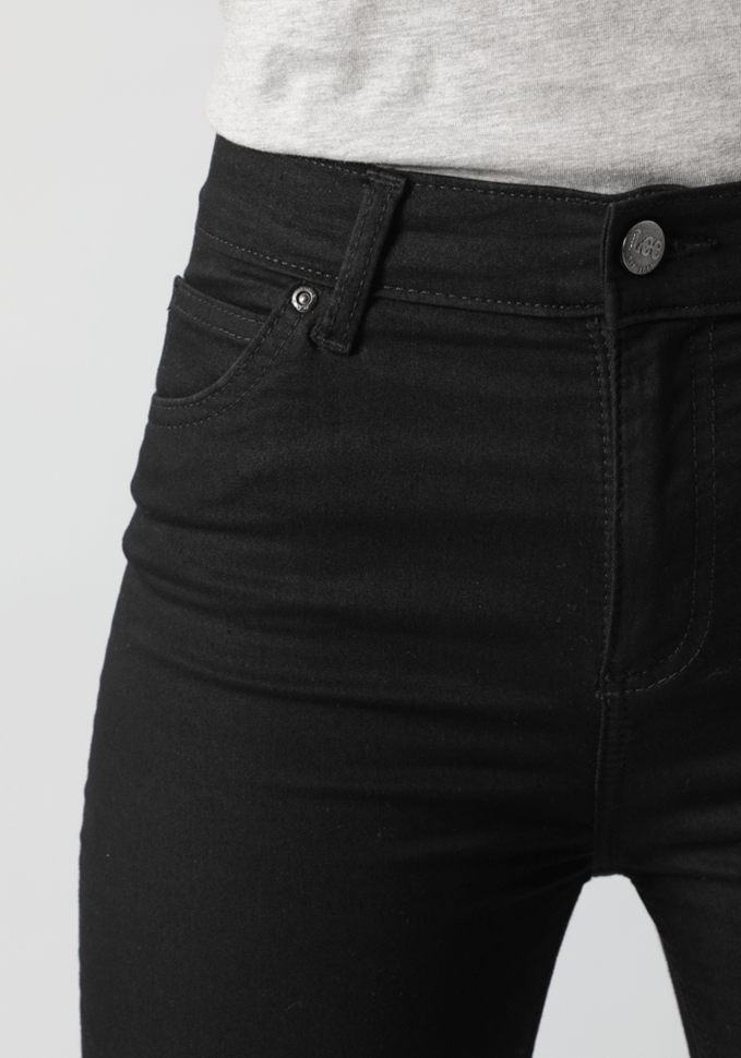 Jeans Mujer Scarlett Skinny Fit Black Wash