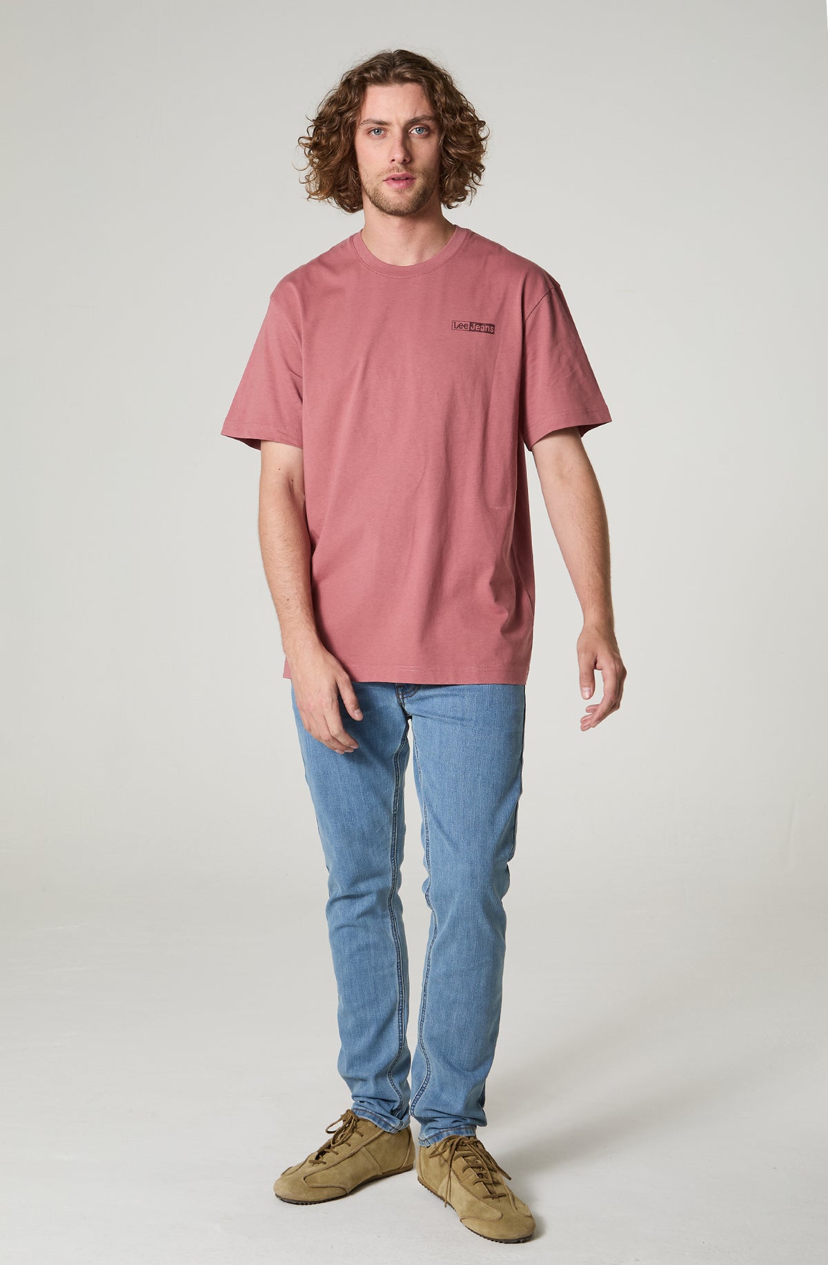 Polera HombreManga Corta Regular Fit Palo De Rosa