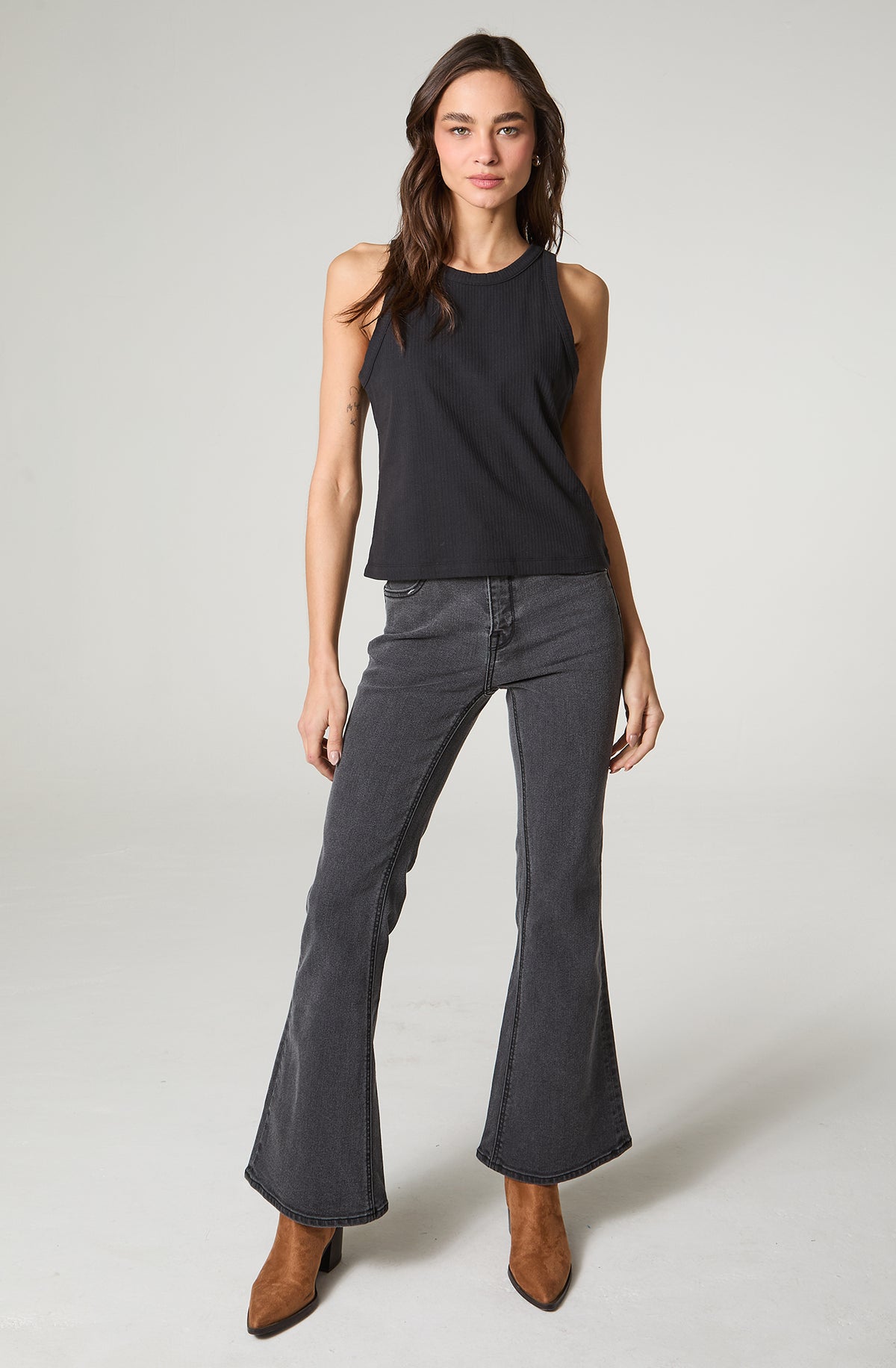 Polera Mujer Tank Regular Fit Negro