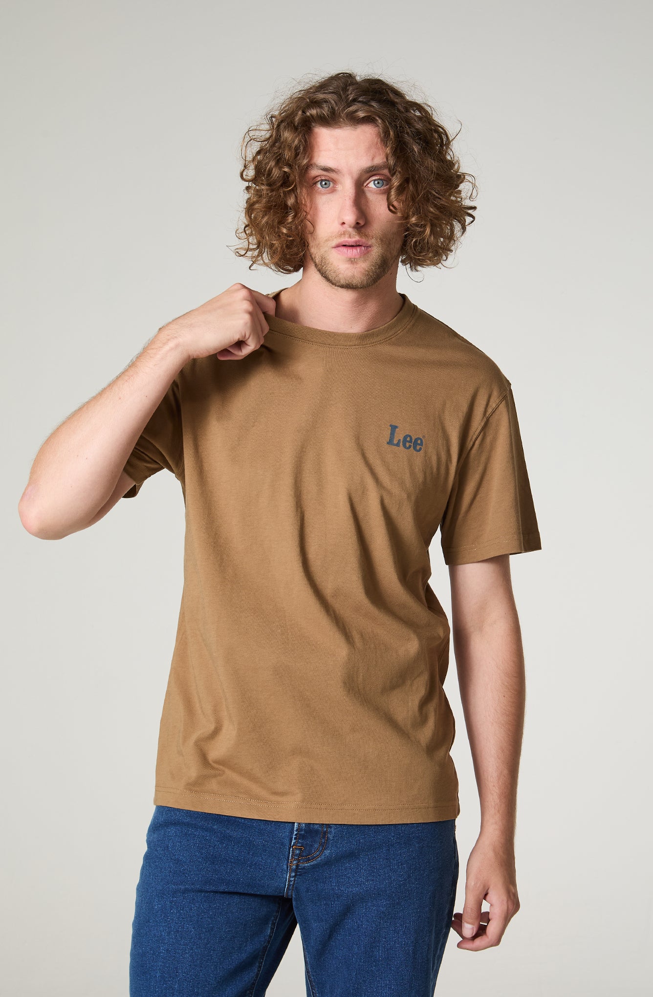 Polera Hombre Print Regular Fit Tostado
