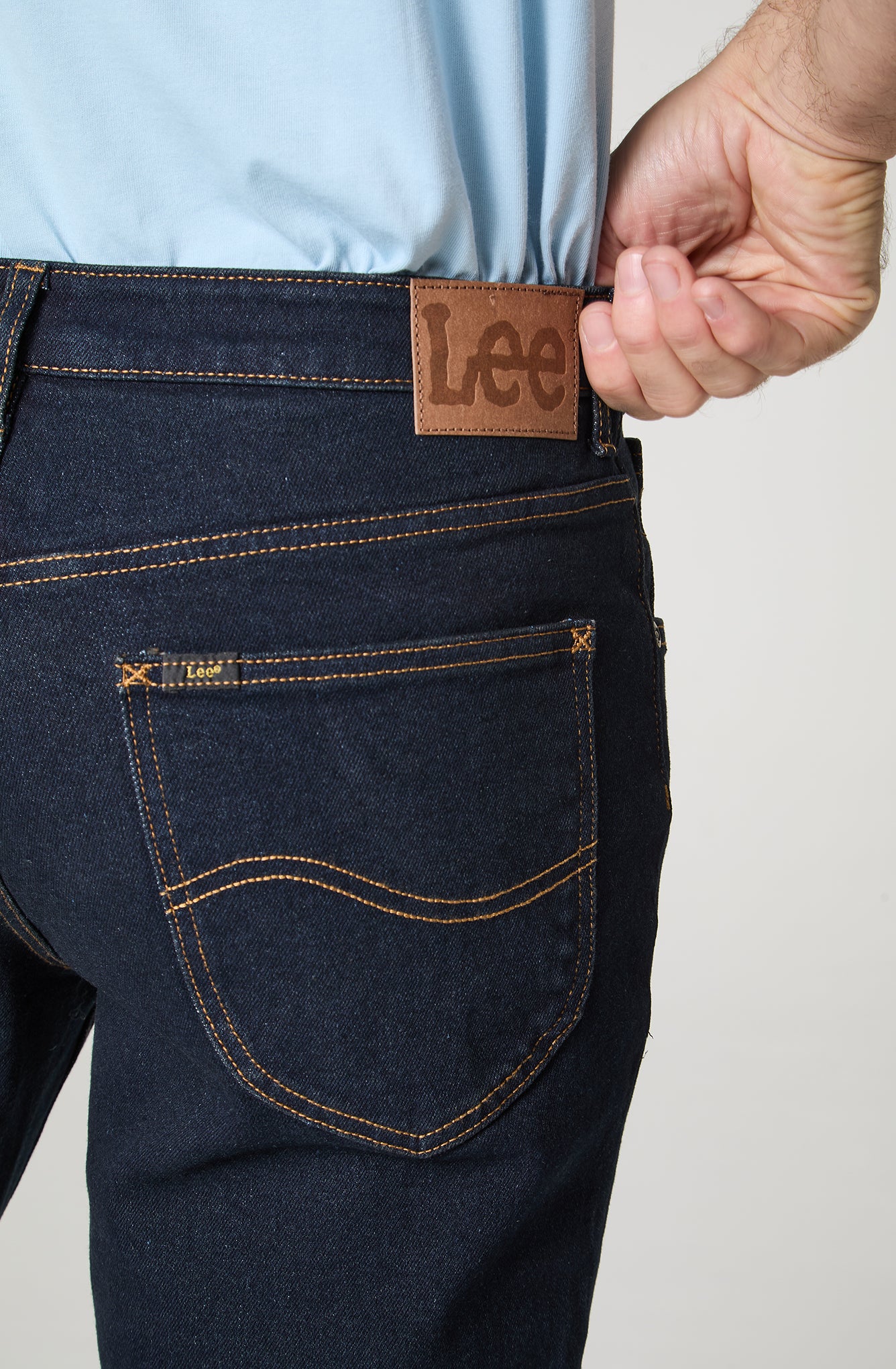 Jeans Hombre 5 Bolsillos Regular Straight Fit
