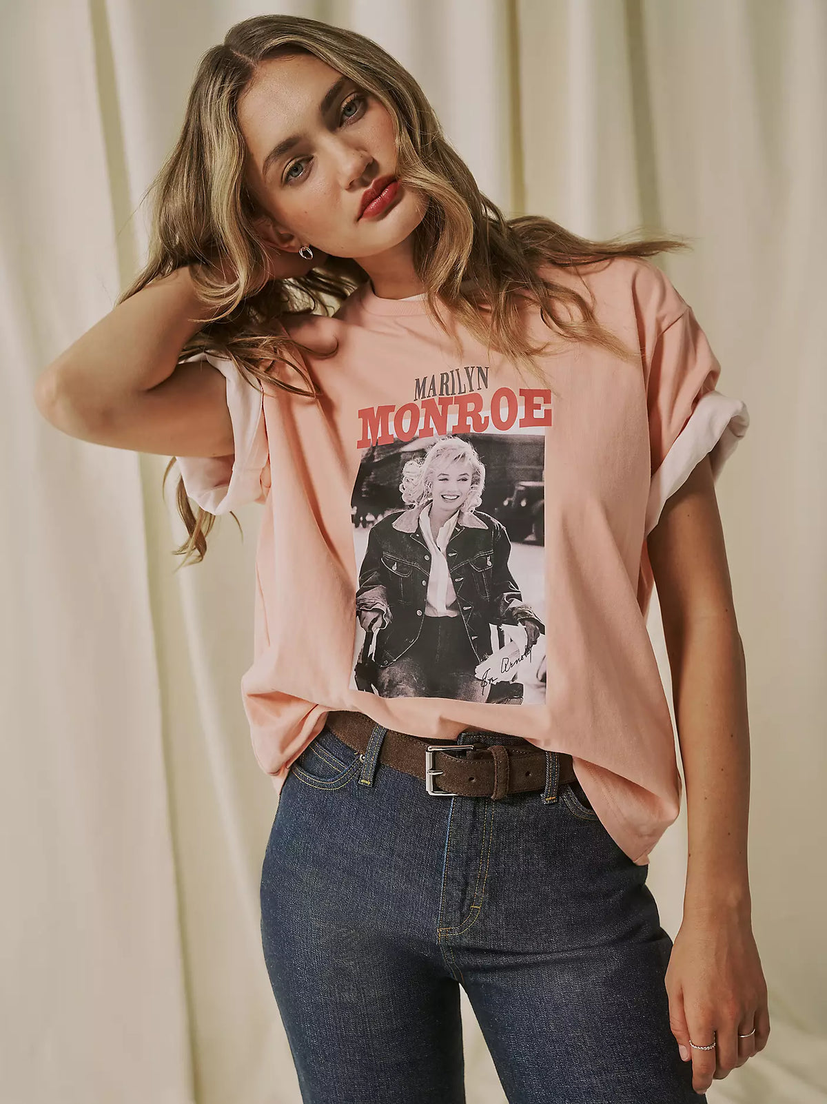 Lee X Marilyn Monroe Girlfriend Tee Peach Bud