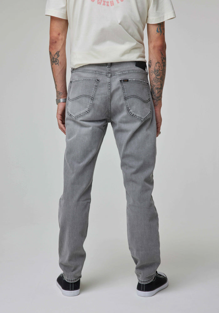 Jeans Hombre Austin Regular Tapered Fit Mid Worn Walker