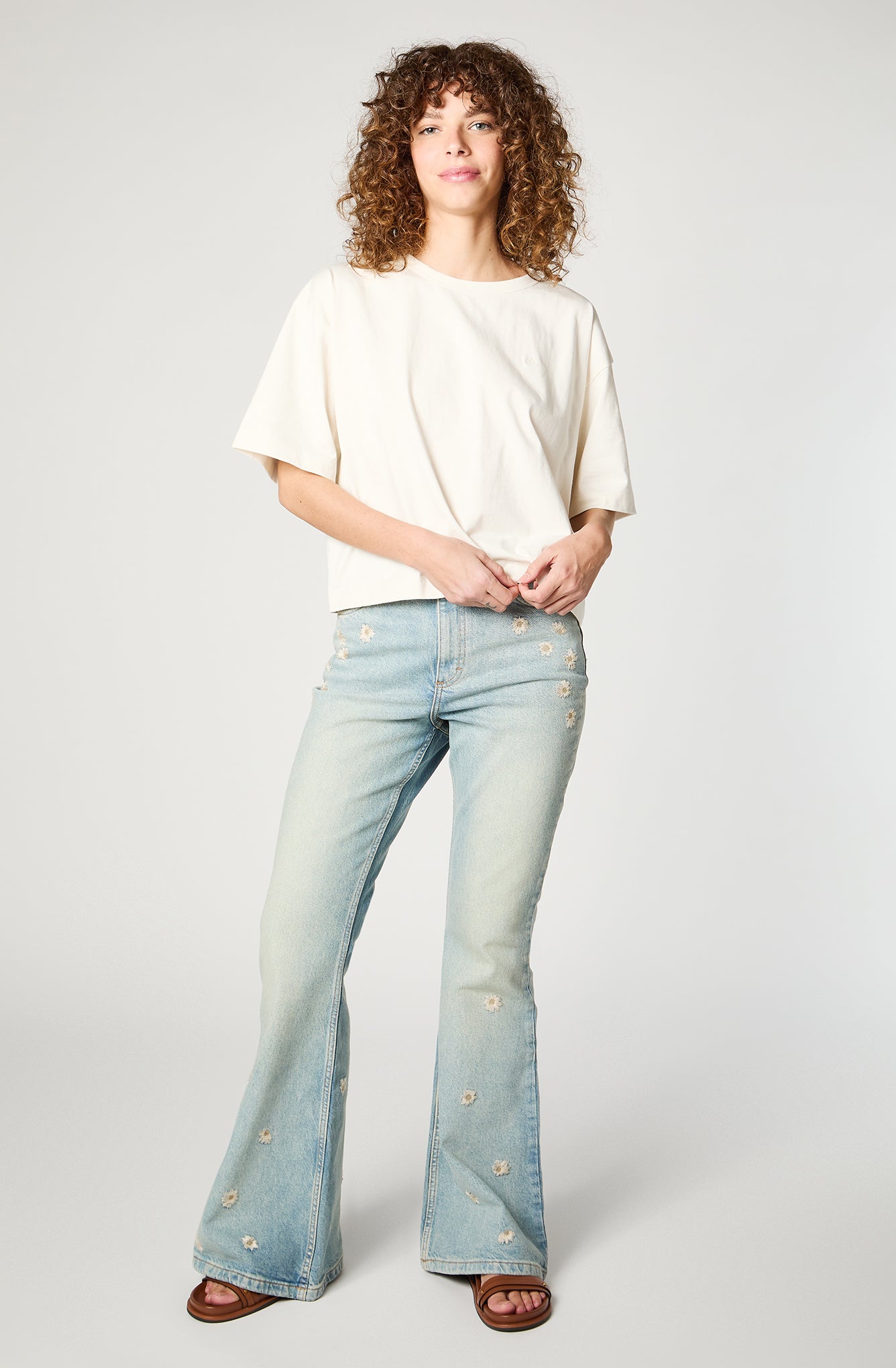 Polera Mujer Little Embroidery Tee Ecru