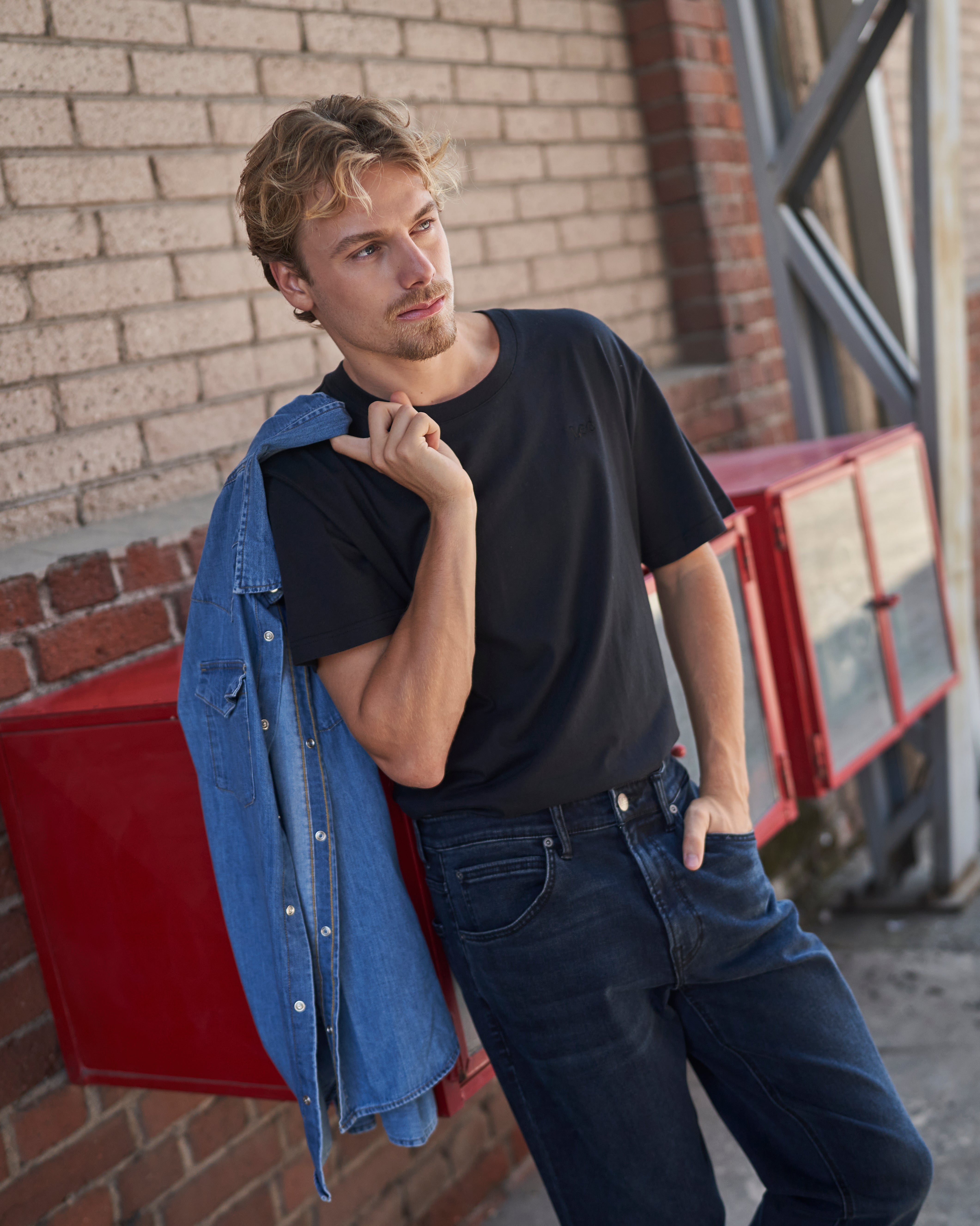 Jeans Hombre Straight Tiro Alto Azul Oscuro Brooklyn