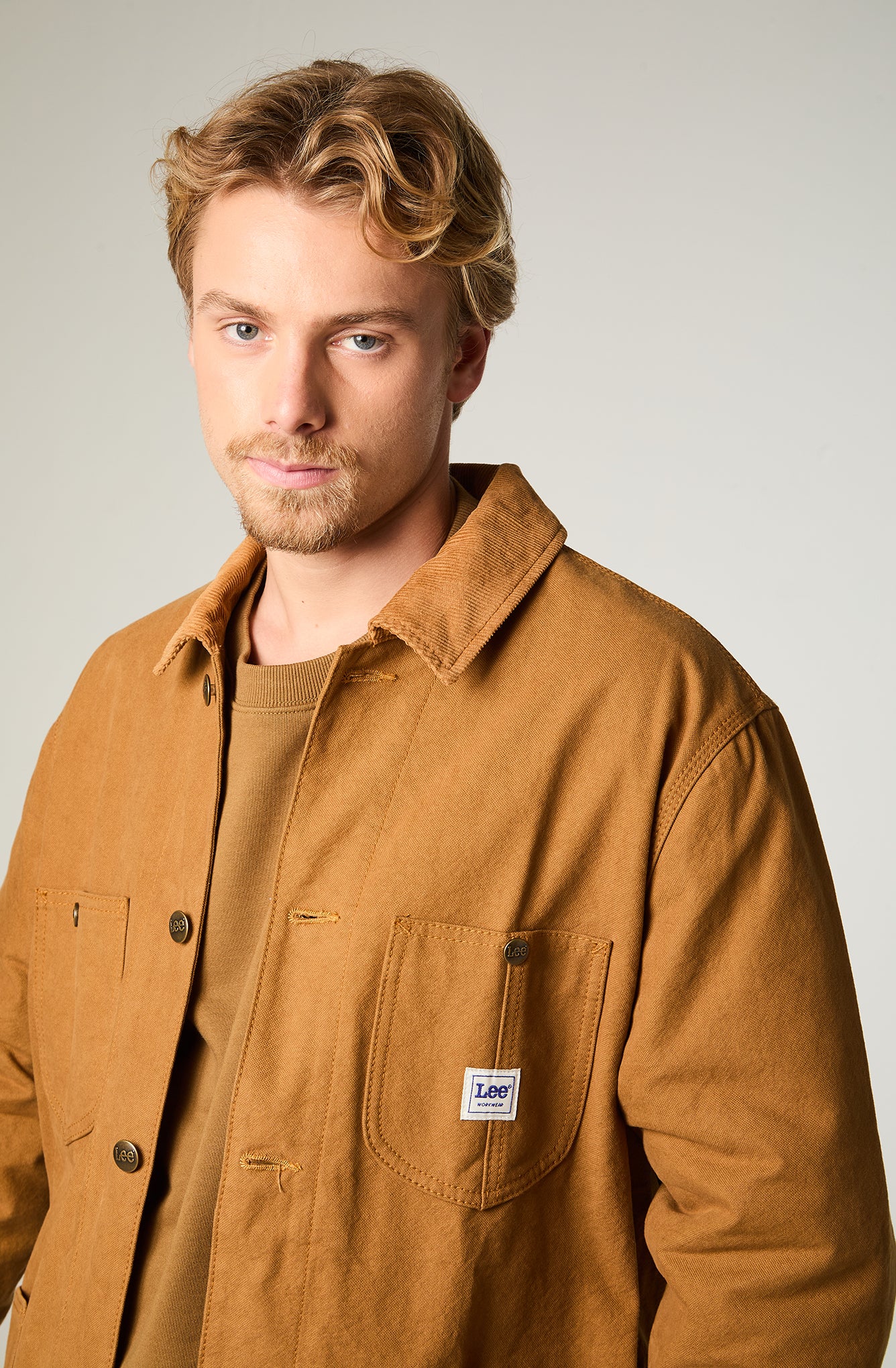 Chaqueta Hombre Loose Camel Canvas