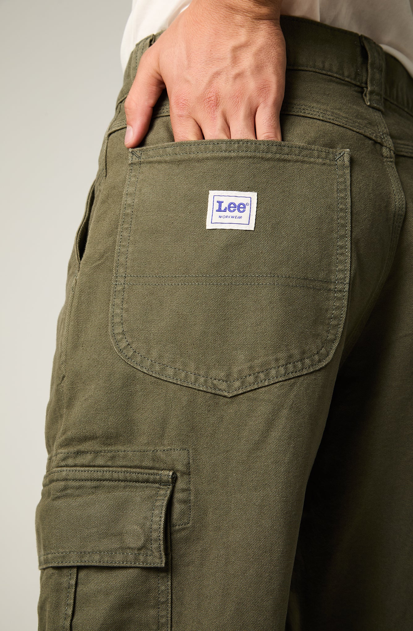 Pantalon Hombre Cargo Verde Relaxed