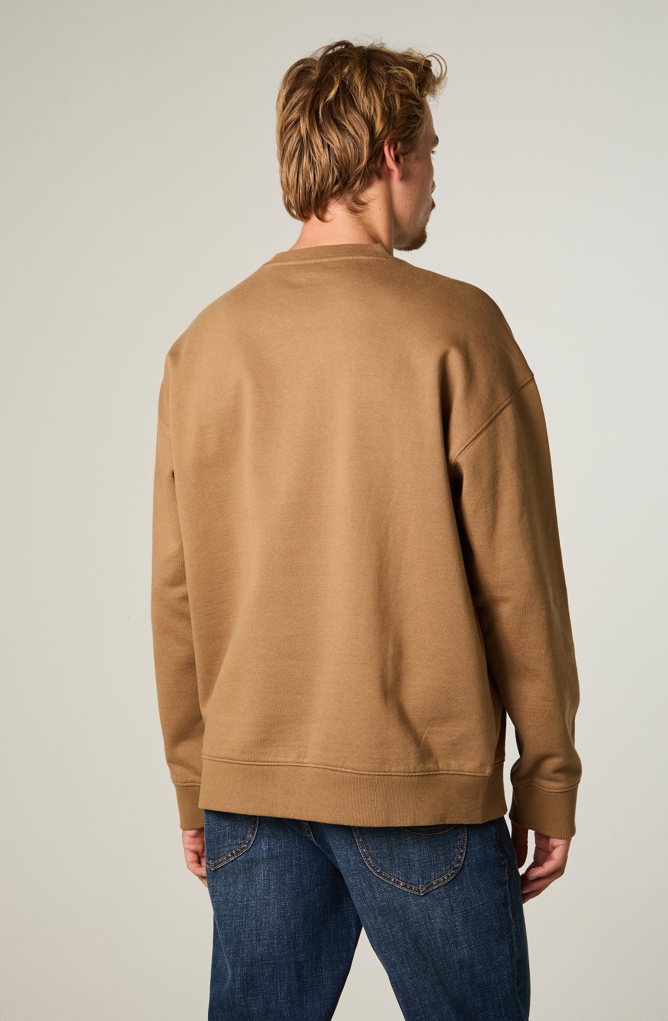 Poleron Hombre Regular Camel Crew