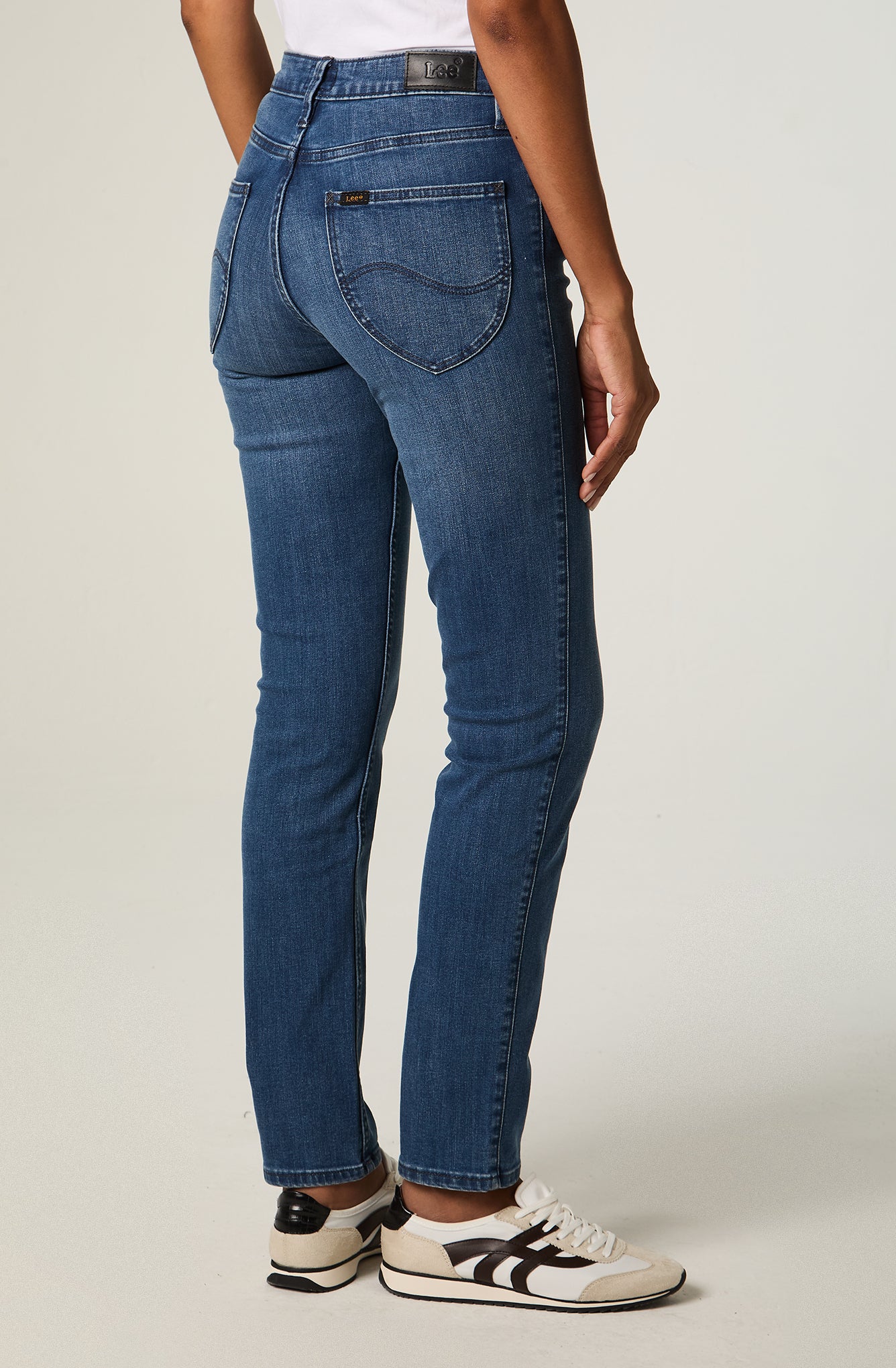 Jeans Mujer Elly Slim Fit Street