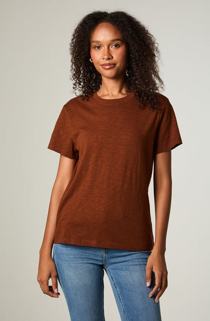Polera Mc Mujer Regular Ladrillo Pocket Tee
