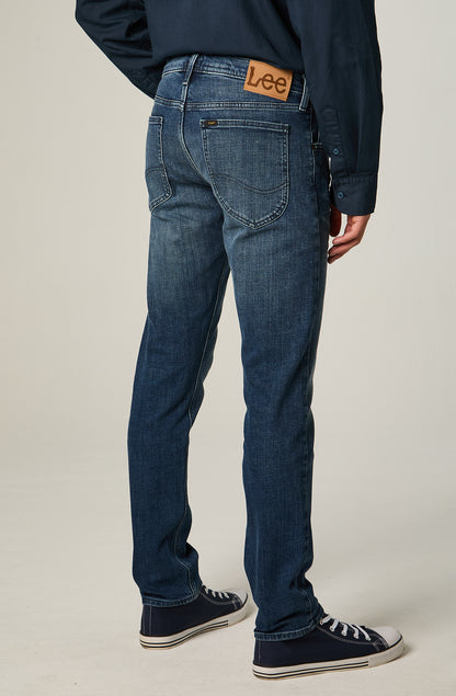Jeans Hombre Luke Slim Tapered Fit Street Washed