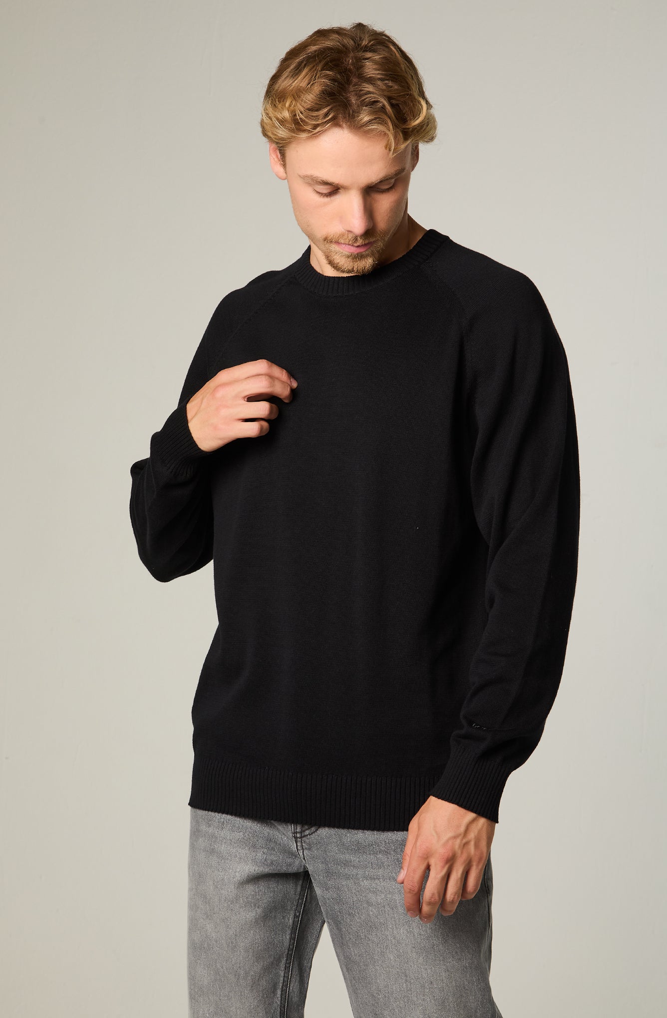 Sweater Hombre Regular Negro