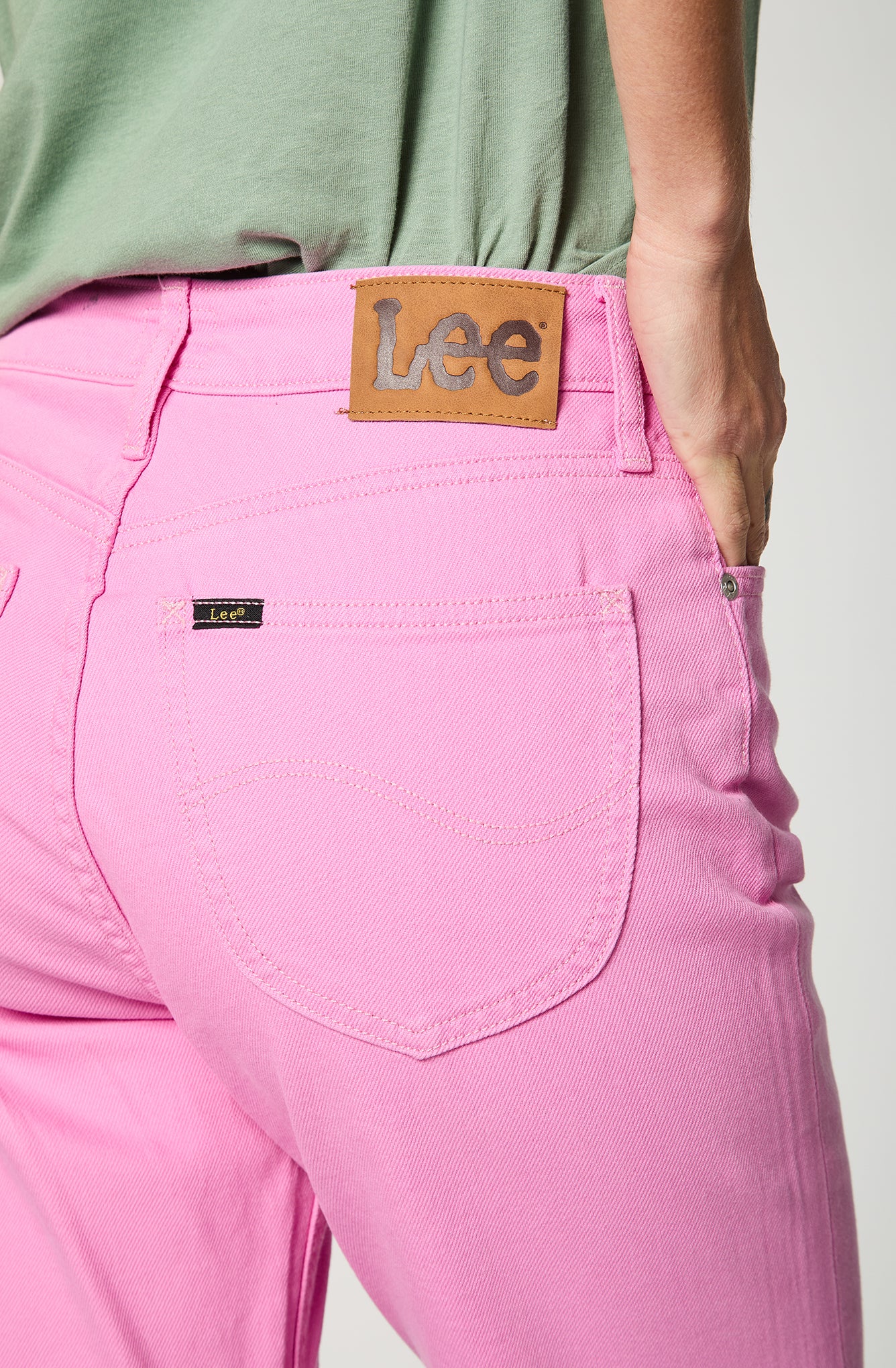Jeans Tiro Alto Carol Regular Straight Fit Confectionary