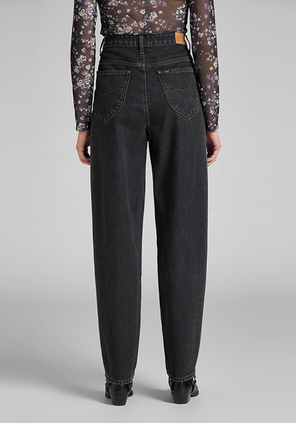 Jeans Mujer Tiro Alto Stella Tapered Relaxed Fit Black Rinse