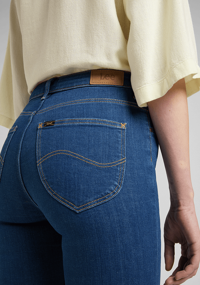 Jeans Mujer Tiro Alto Breese Flare Fit Dark Zuri