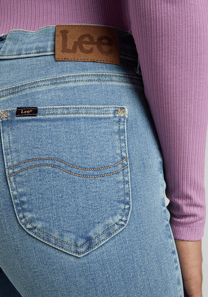 Jeans Mujer Tiro Alto Foreverfit Flare Winter Sun
