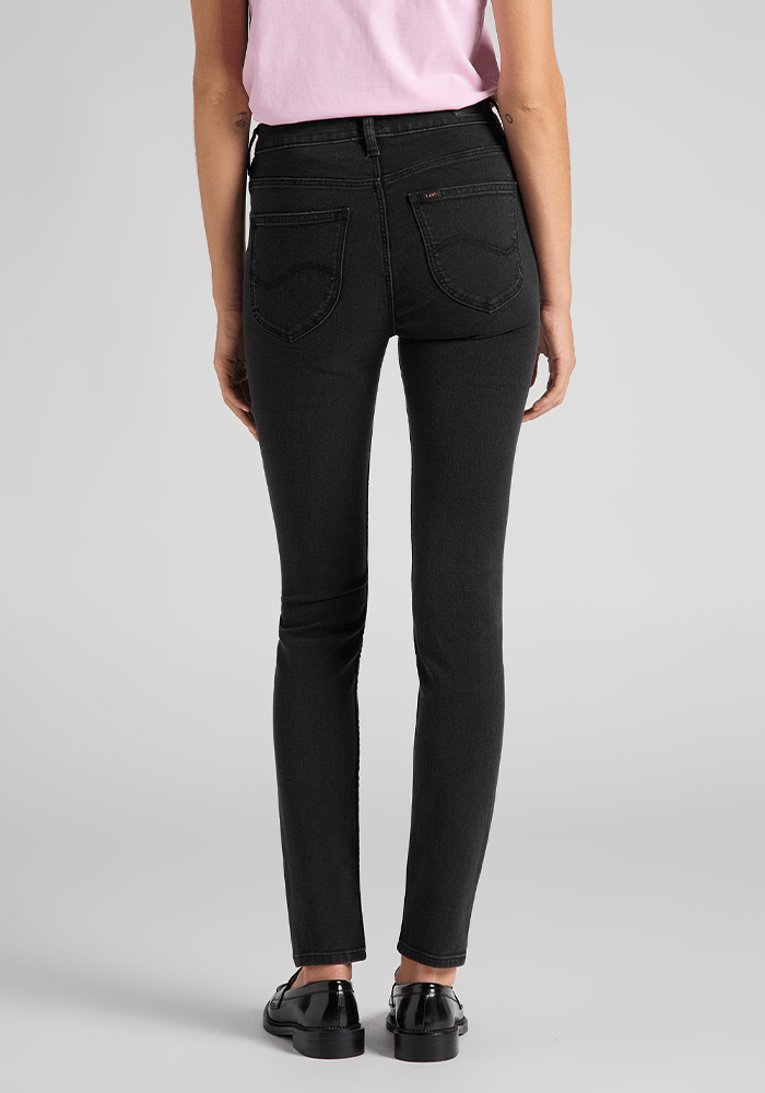 Jeans Mujer Tiro Alto Scarlett High Skinny Fit Washed Black