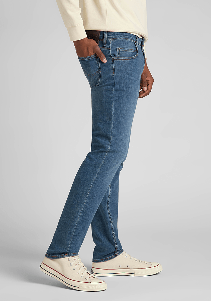 Jeans Hombre Rider Slim Fit Mid Worn Tinted