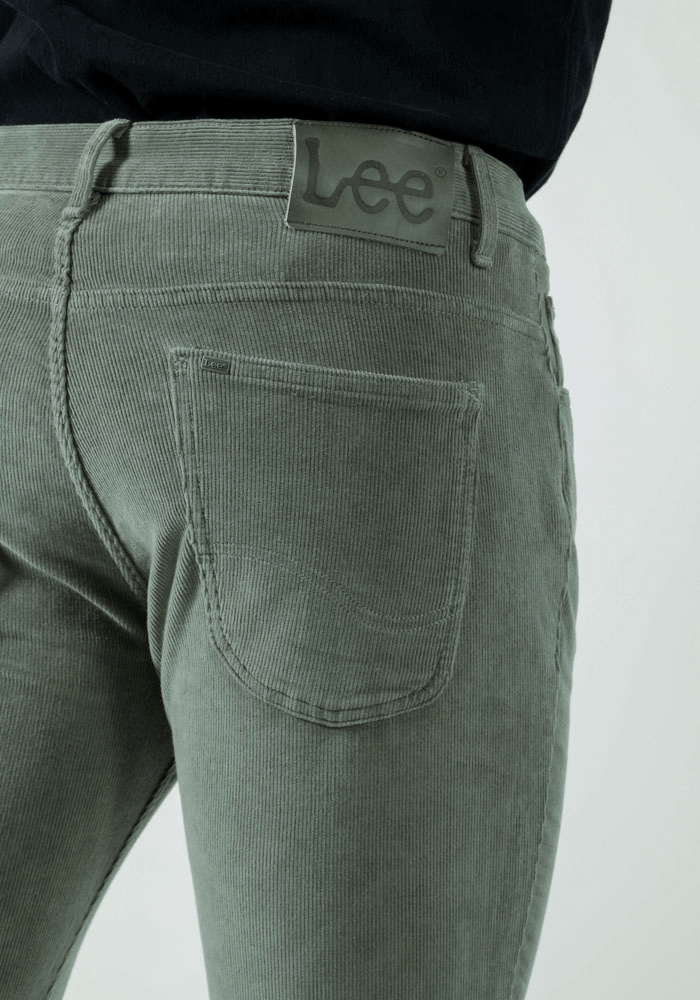 Pantalón Hombre Luke Slim Fit Cotelé Verde Militar