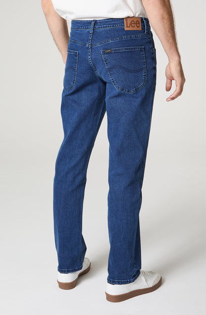 Jeans Hombre 5 Bolsillos Regular Straight Fit