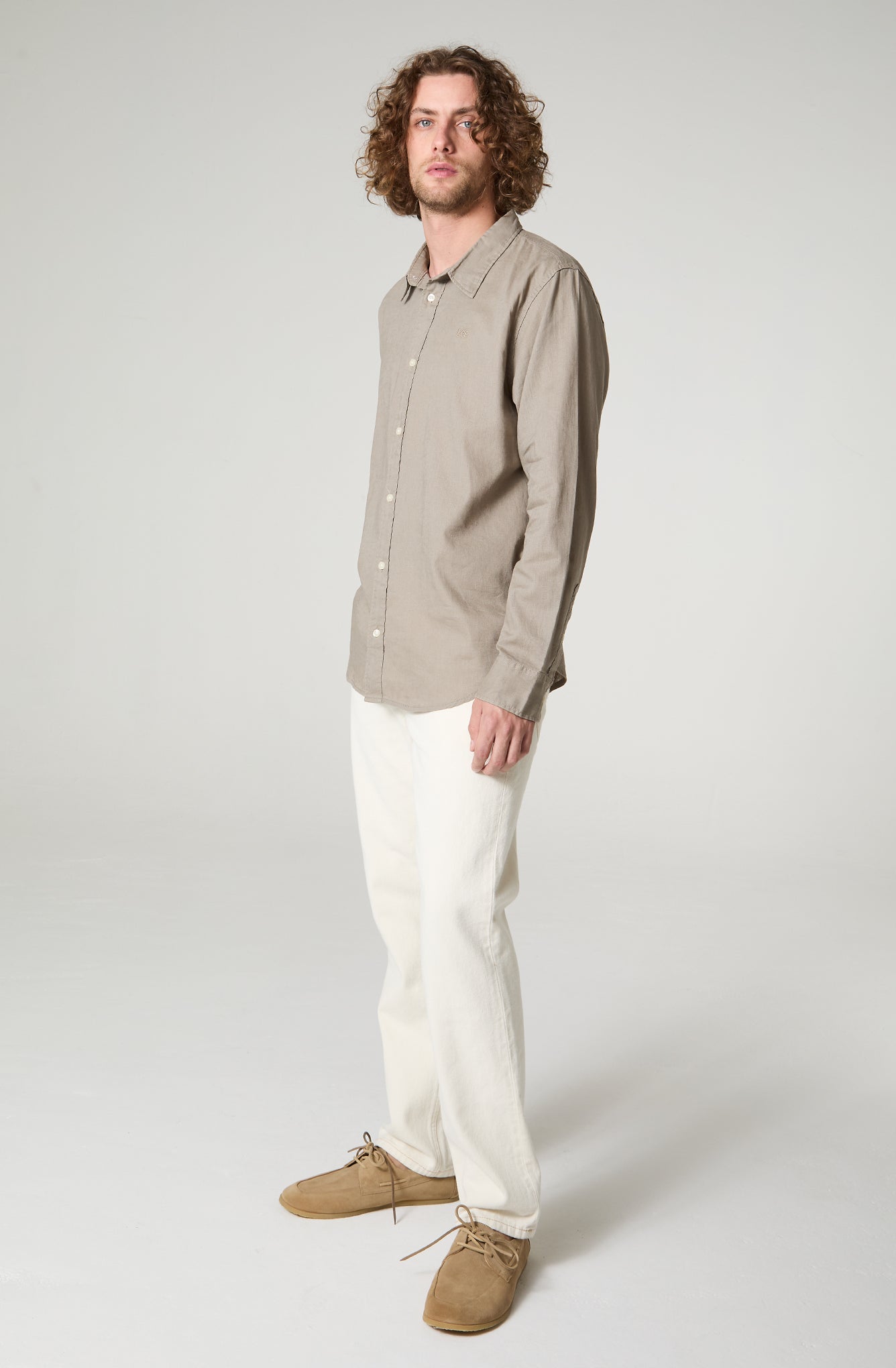Camisa Hombre Manga Larga Lino Regular Fit Taupé