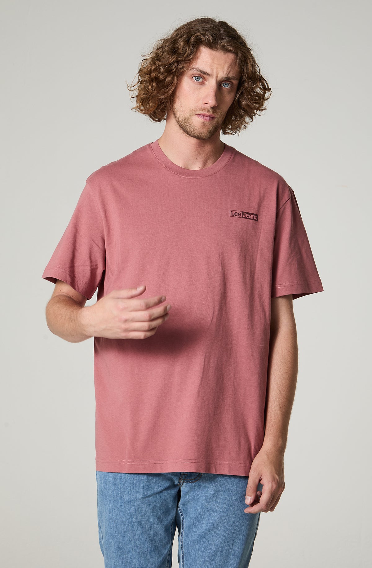 Polera HombreManga Corta Regular Fit Palo De Rosa