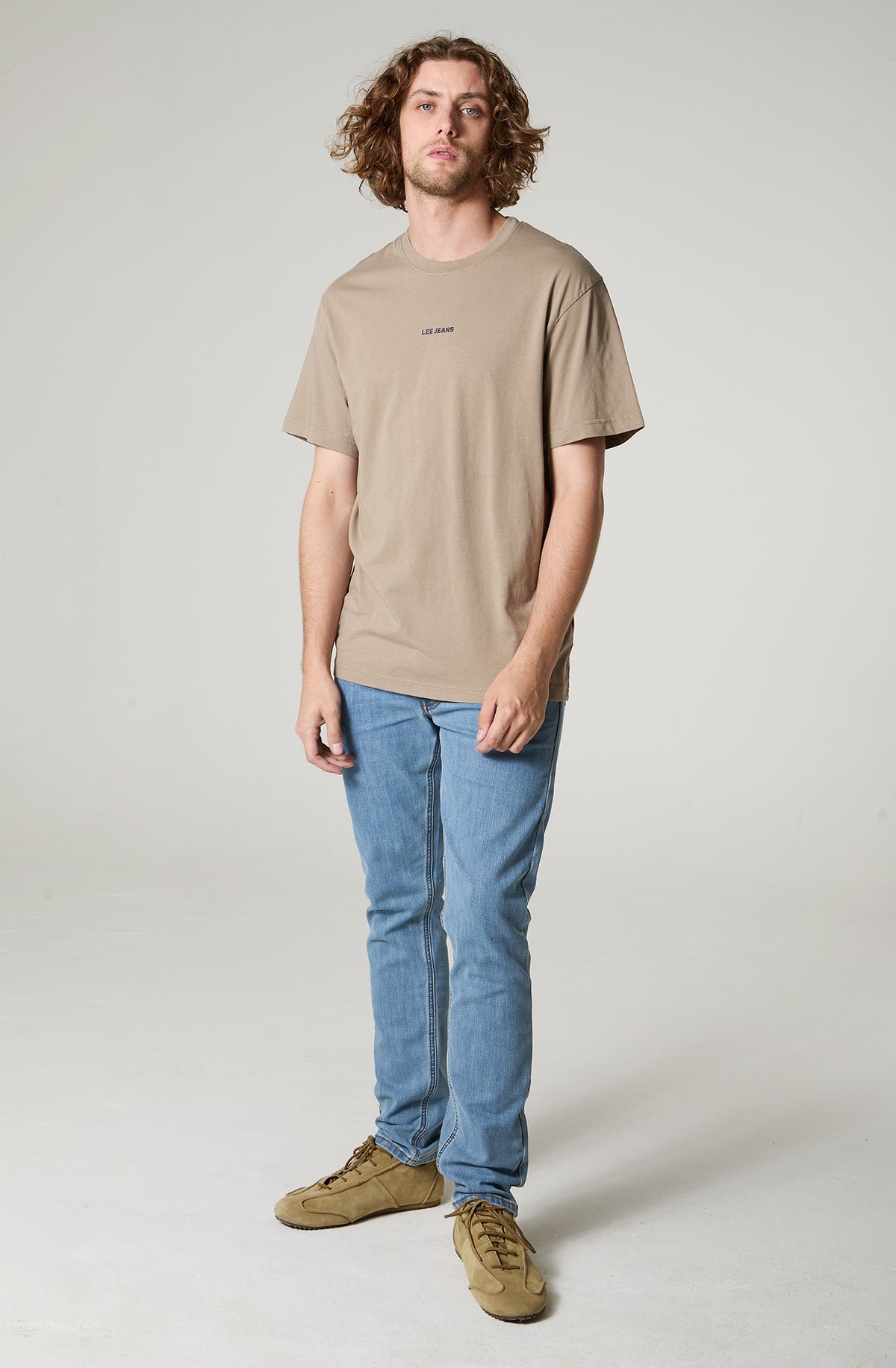 Polera Hombre Manga Corta Regular Fit Café