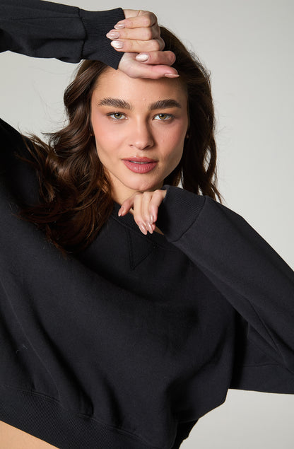Polerón Mujer Cuello Bote Relaxed Fit Negro